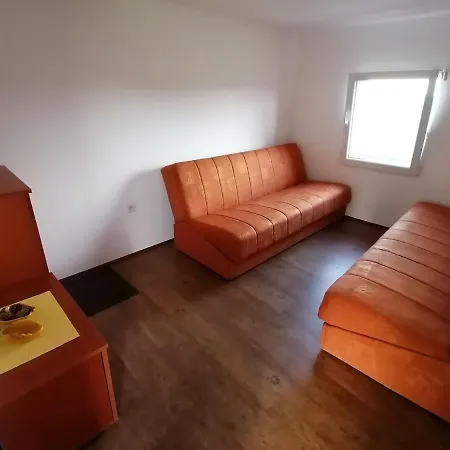 Holiday home Tara Suncani Sjaj-planinska Kuca *
